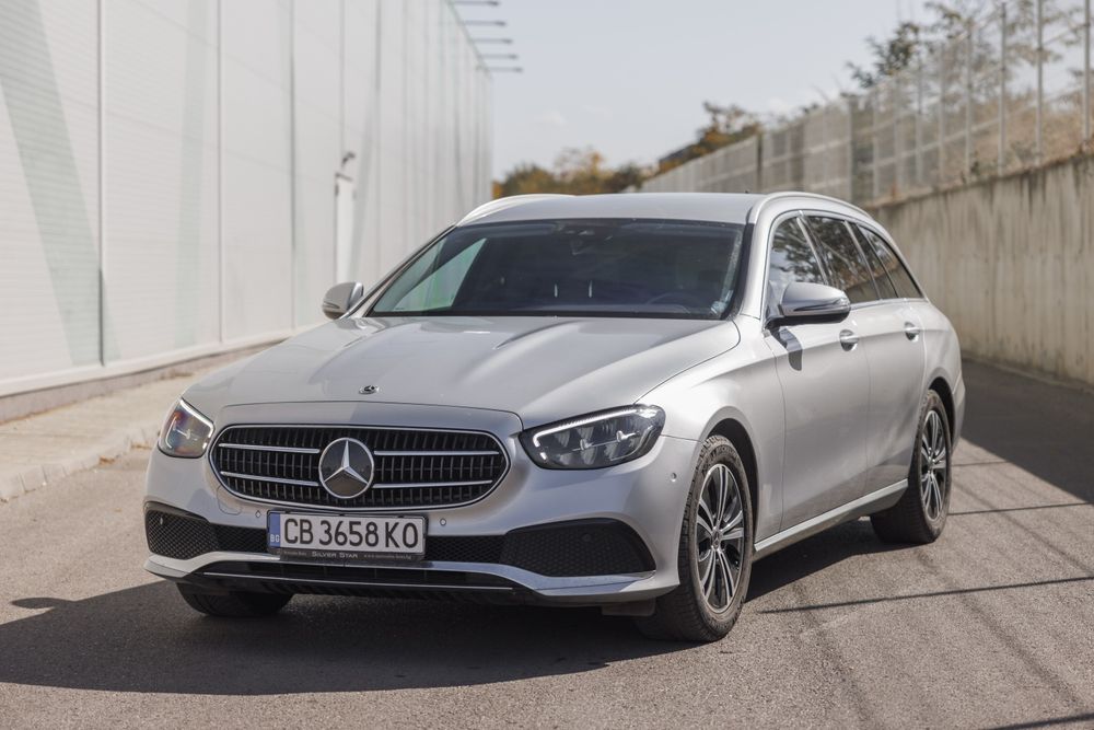 Mercedes E220 Силър Стар Реални 55 хил. км Пълна история Лизинг