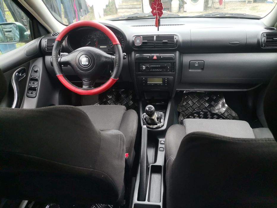 Vand seat toledo 1/6 benzina din 2002