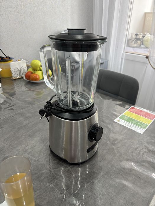 Продам блендер Media недорого