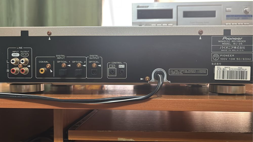 Минидиск проигрыватель Pioneer MJ-D5
