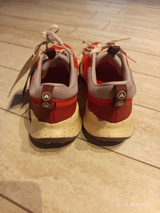 Дамски маратонки