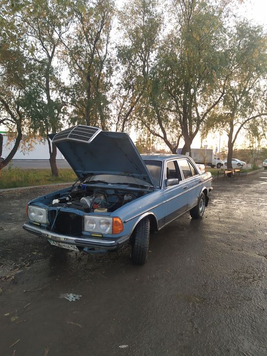 Продам мерс Daimler bens