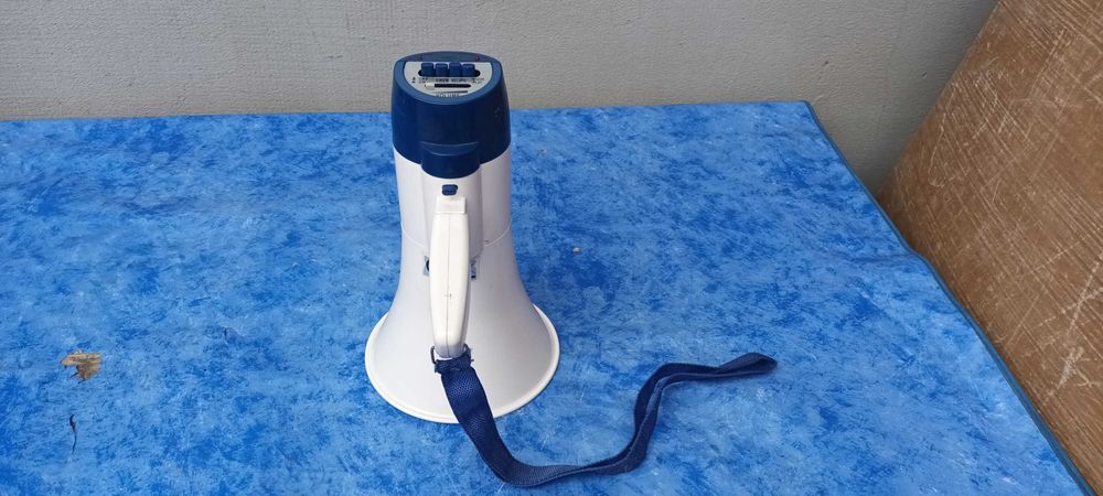 Megafon portavoce cu microfon extern | raza de acoperire 500 m***