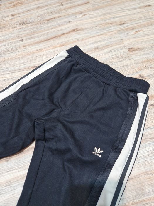 Pantaloni Adidas - super calitate