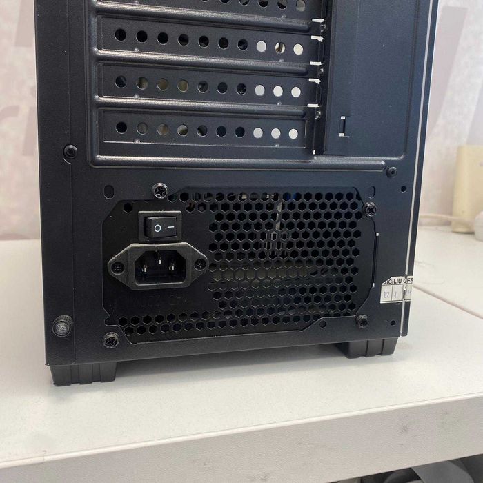 Unitate Gaming (AG13 B.55583)Ridicare din agentie!