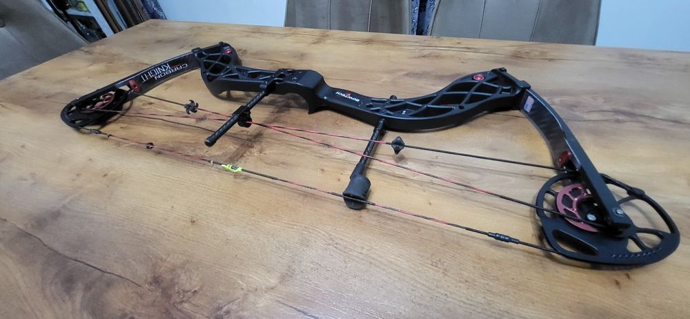 Лък компаунд bowtech carbon knight