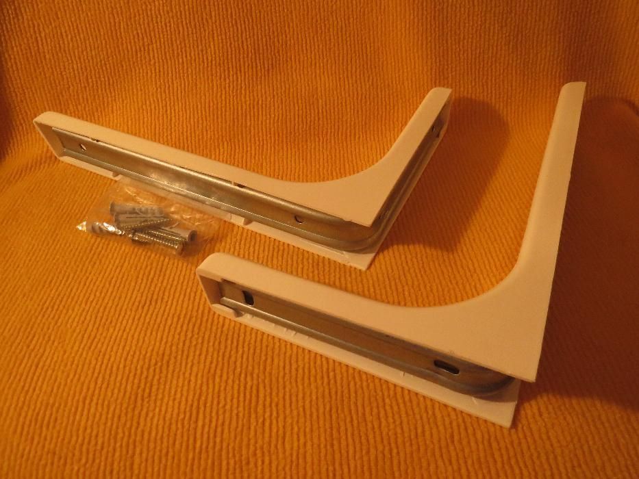 2 suporti cu cadru metalic si protectii de plastic pentru polite