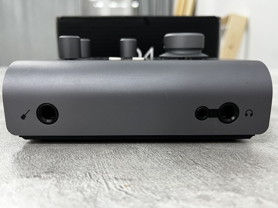 Audient id4 MK2 аудиокарта