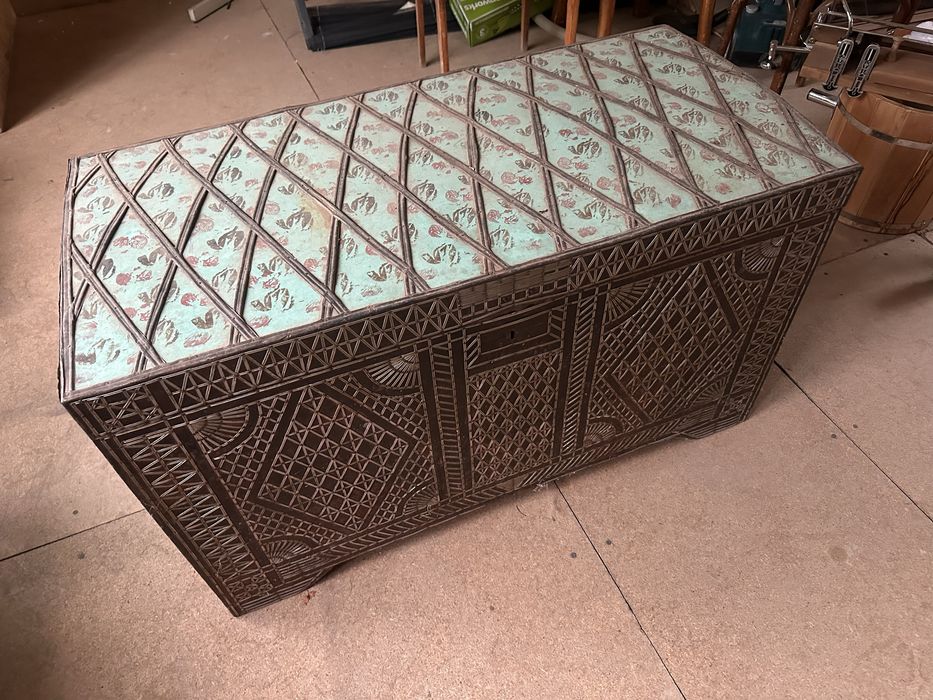 Сундук деверянный