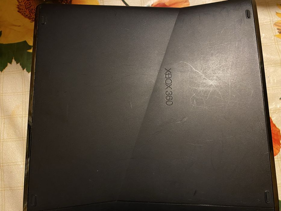 Vand xbox 360 urgent ‼️Negociabil