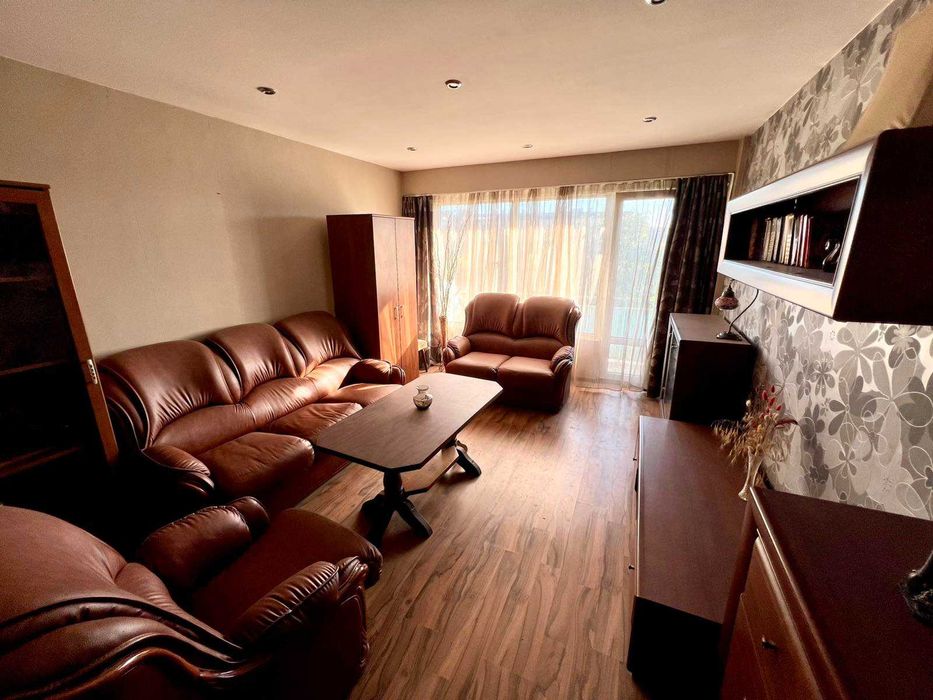 Продава се Тристаен апартамент в Варна, Левски - 68 кв.м за 2045 €/кв.м - Снимка #6