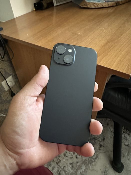 Продам Iphone 15