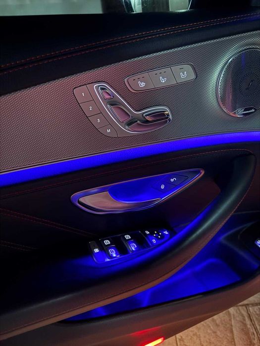 Mercedes Benz E 43 AMG