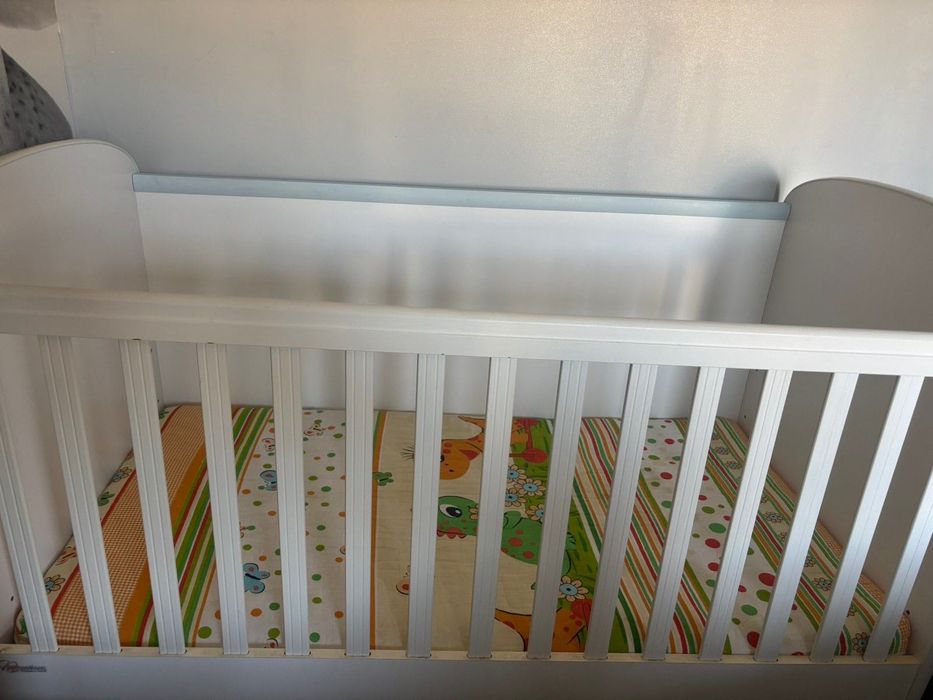 Дървена кошара  150лв.