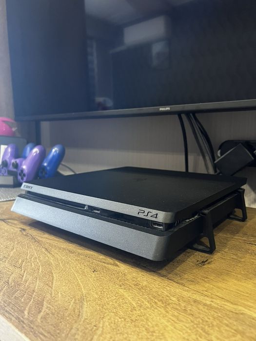 Плейстейшън  4slim 1TB