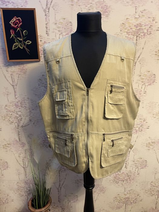 Vesta barbati Marcel Battiston marimea 3XL