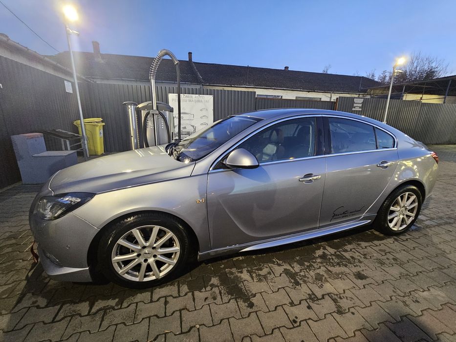 Opel Insignia OPC Line 2.0T 224hp - AWD - stare excelenta, bodykit OPC