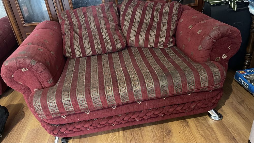 Диван даром красиные удобные