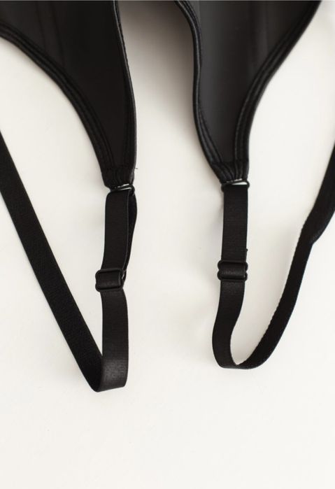 Карсет утягивающи