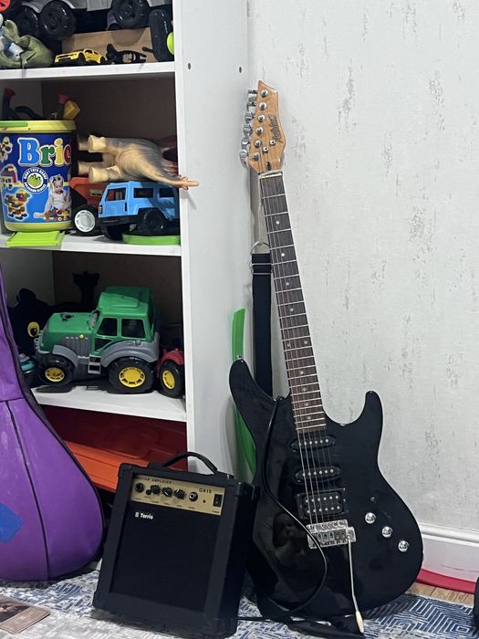 Электрогитара  Ashton