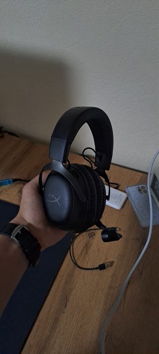 Наушники HyperX Cloud III Wireless