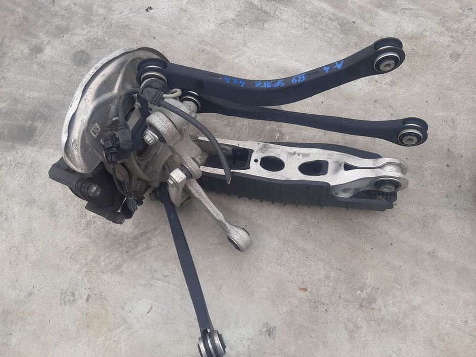 fuzeta dreapta spate audi a4 b9 4x4 2.0 tdi   8w0505436aa