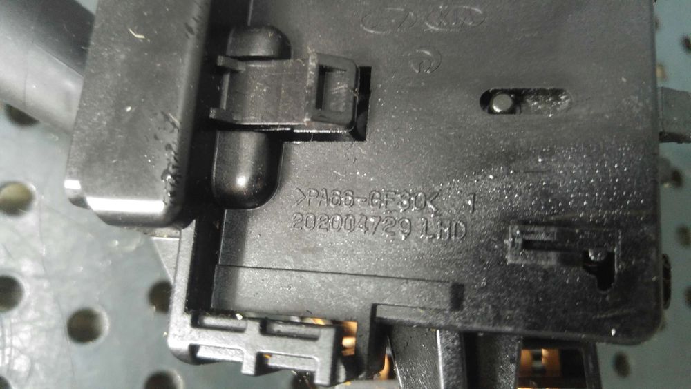 Maneta semnalizare hyundai santa fe 2 cm 202004727 202004729