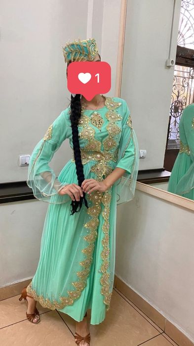 Национальные костюмы