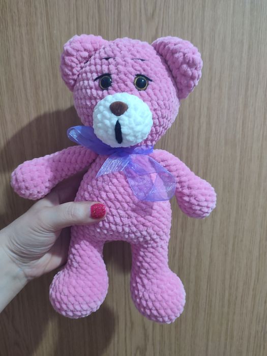 Плетена играчка мече, плетени играчки