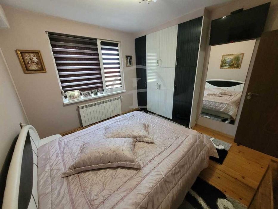 Продава се Етаж от къща в Карлово - 220 кв.м за 1000 €/кв.м - Снимка #8