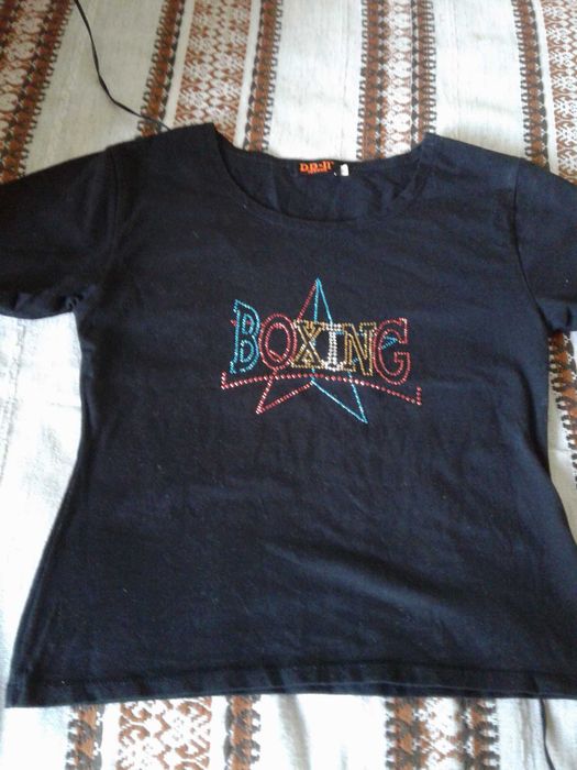 Продавам дамски блузи