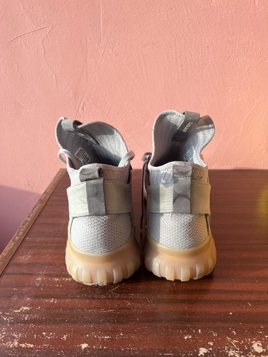 Adidas tubular сив 45 1/3