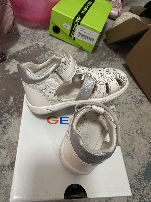 Geox детская обувь для девочек 22