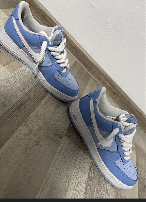 Vand af1 albastri luciosi