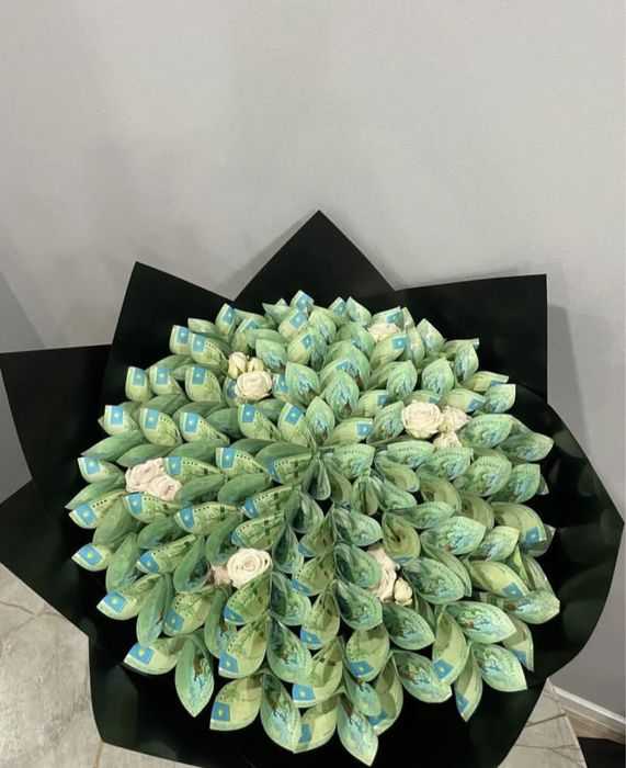 Принимаем заказы на денежные букеты