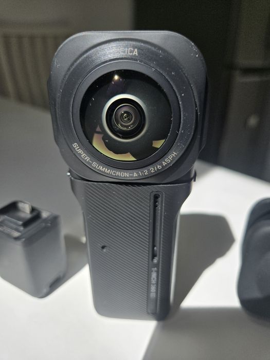 Camera de actiune  insta 360 One RS 1 " inch 6K, 2 baterii + card memo