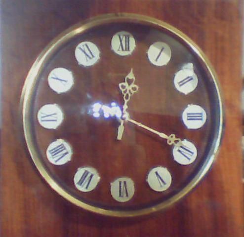 Советские настенные часы "Янтарь"