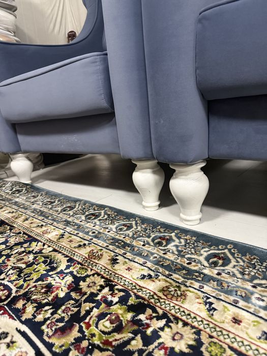 Диван , кресло  продам срочно !