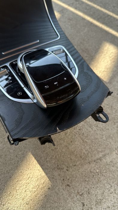 Consola centrala Mercedes C w205 completa