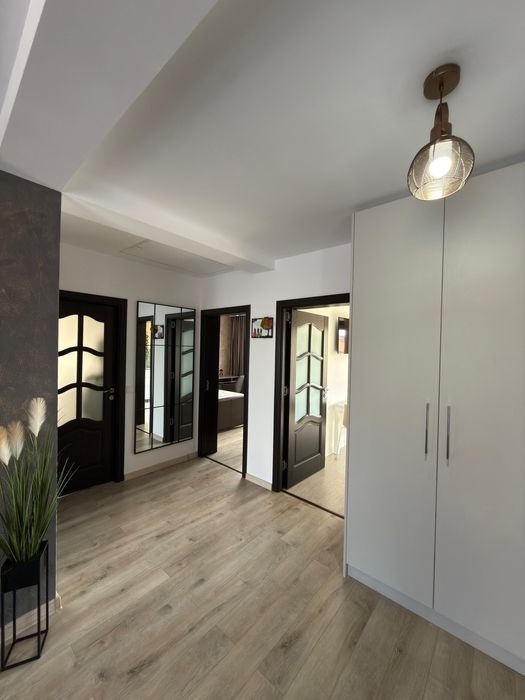 Vand apartament 3 camere Valea Lupului