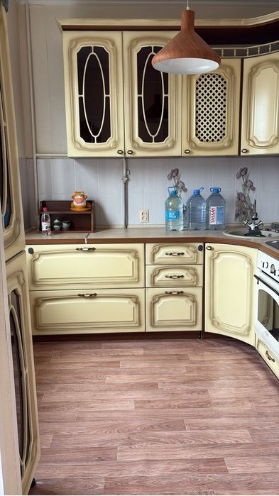 Кухонный гарнитур угловой