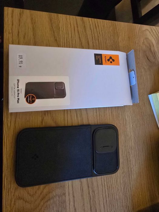 Кейсове за IPhone 15 pro max и зарядно за IPhone