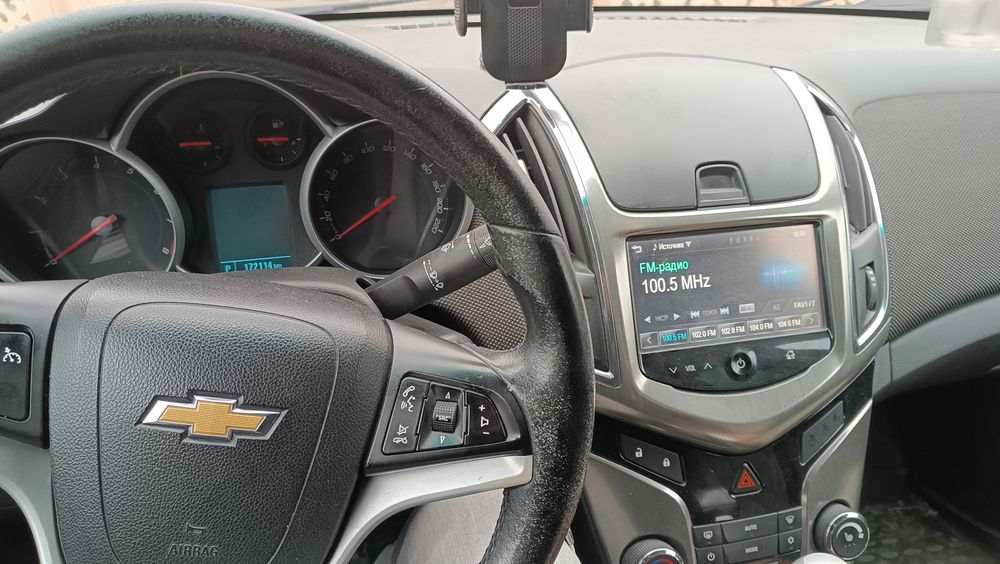 Продам Шевроле Круз