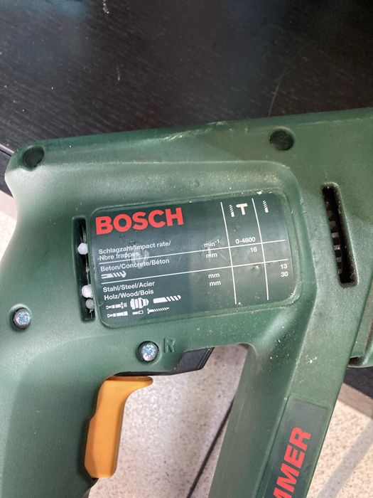 Перфоратор Bosch