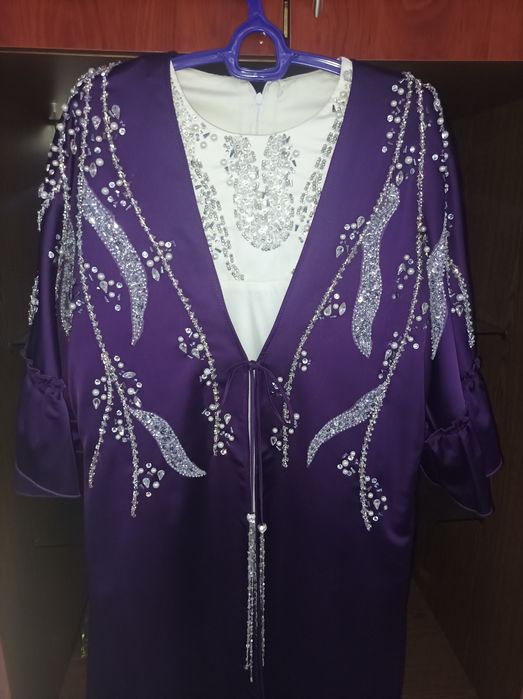 Yangi vecherniy koʻylak