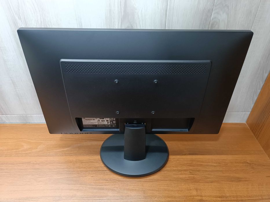 Продам монитор HP 24 Full-HD HDMI, VGA, DVI.