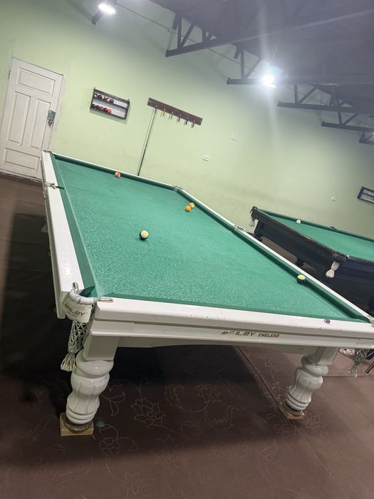 Bilyard sotiladi 1400$ kelishiladi