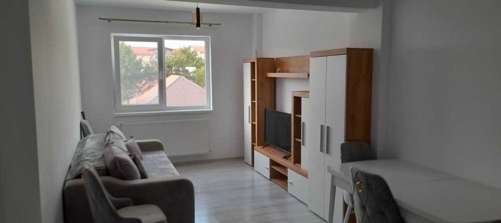 ÎNCHIRIEZ APARTAMENT