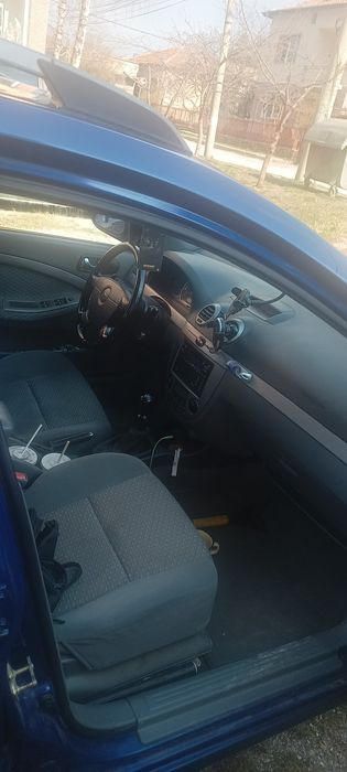 Продавам Шевролет Нубира 1.6 газ бензин