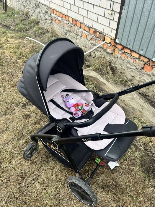 Продам детскую коляску